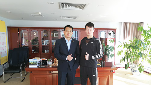 武汉弘盛搏击＋健身：教你如何炼成可怕泰拳的膝击