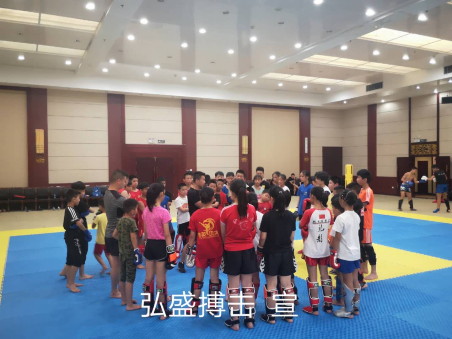 家长应该给练武术搏击的孩子带来些什么？